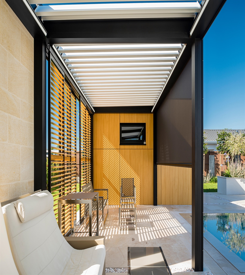 Renson Camargue louvered pergola with screens and loggia sliding pannels