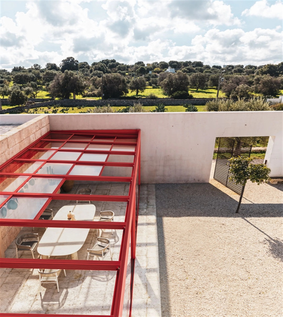 Protezioni Nesos retractable glass roof system with motorized panels