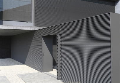 Seamless door and facade install with Linius profiles.