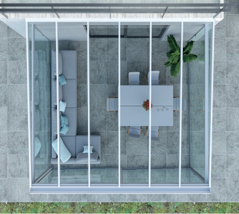 Protezioni Nubes Fix and Mob glass roof systems installed on a luxury home extension.